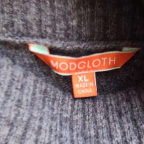 Modcloth Charcoal Gray Cowl Neck Sweater Dress size XL NWOT! - Picture 2 of 7